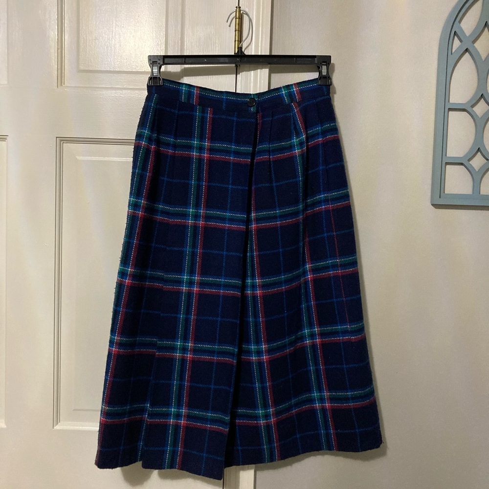 Elegant Plaid A-Line Skirt - Navy and Red - Picture 1 of 4